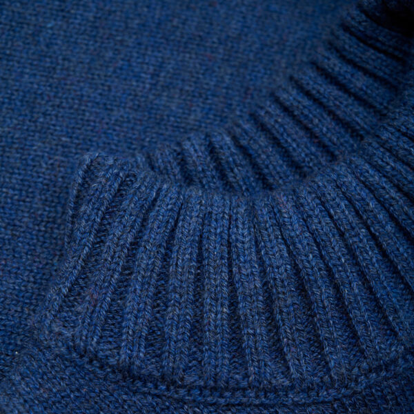 5713438392993330636 (2)