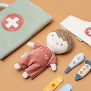 Ld4549 Doctor Doll Set (3)