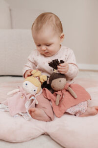 0011303 Kuschelpuppe Fee Mila