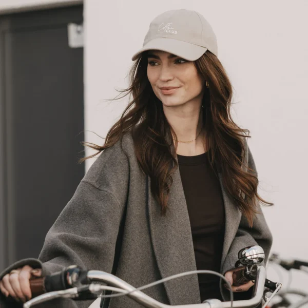 Kl 024 Cap Taupe Coffee Club Photocredits Eulenschnitt 3